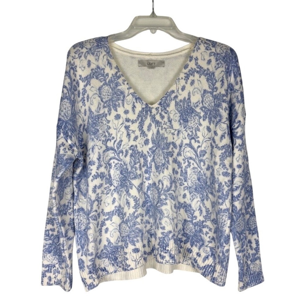 Loft Women's V-Neck Floral Relaxed Sweater Whisper White Light Blue Size L
